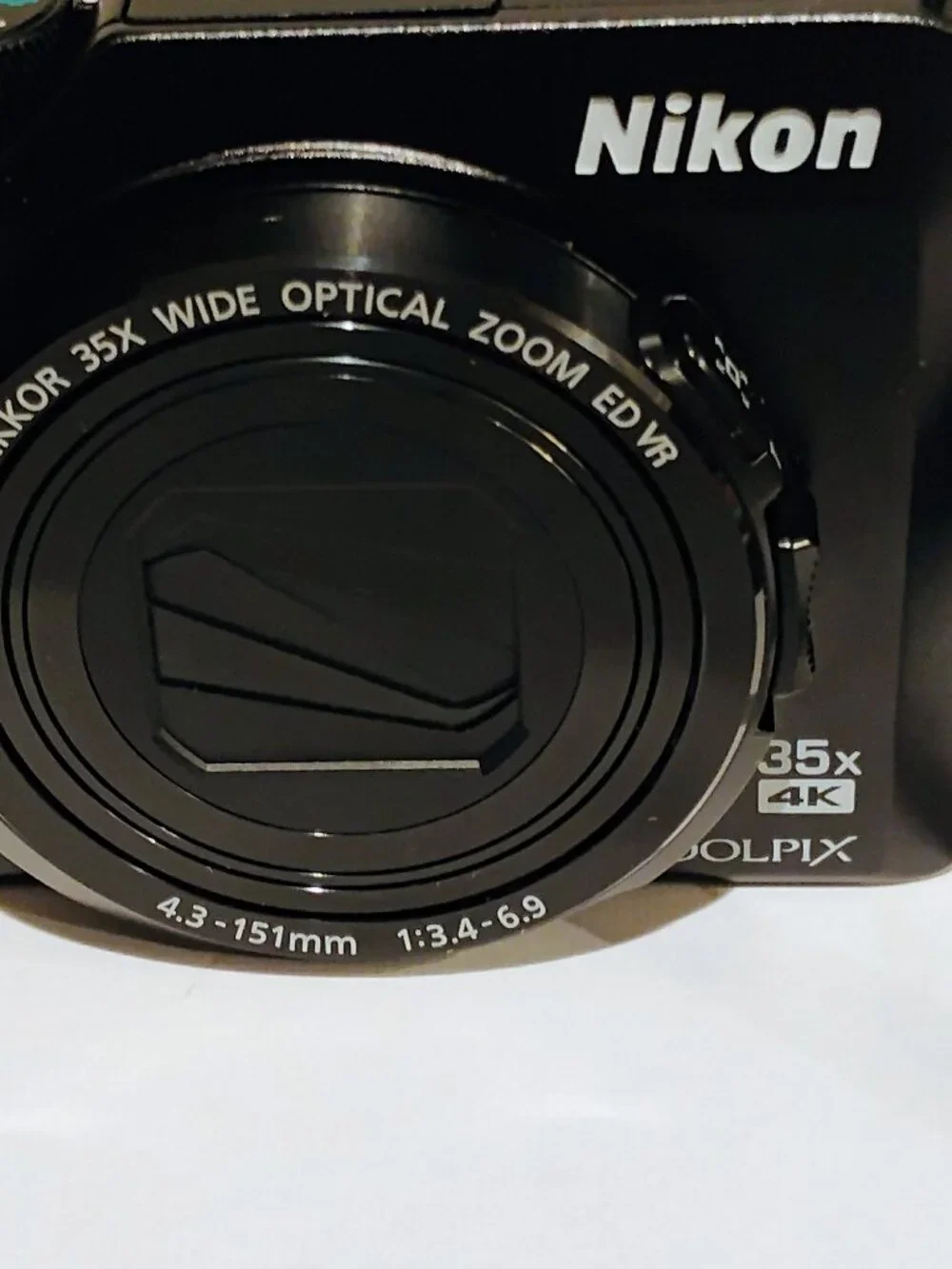 Nikon COOLPIX A1000 Compact Camera, 35x Zoom, 4K UHD, Excellent Condition